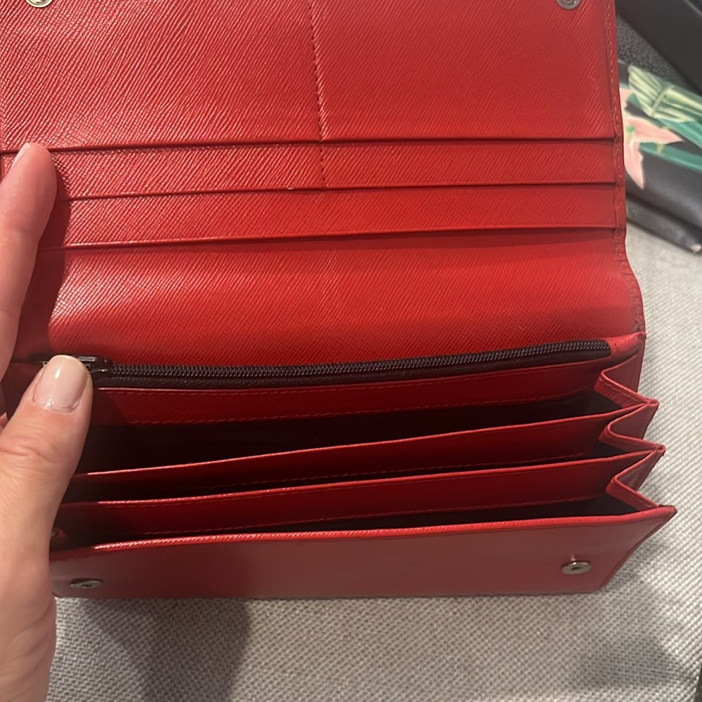 PRADA Wallet - Picture 4 of 5